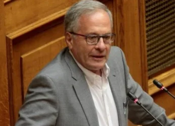 Χαμός: Καταστηματάρχης επιτέθηκε και χτύπησε τον βουλευτή του ΣΥΡΙΖΑ, Κώστα Μάρκου