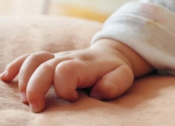 Σοκ: 22χρονη έγκυος δεχόταν απειλές ότι θα την σκοτώσουν, αν δεν τους δώσει το παιδί της να το πουλήσουν!