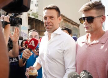 Στέφανος Κασσελάκης: Δεν χρειάζεται να ξαναδουλέψω – Με τον Τάιλερ θέλουμε δύο αγόρια, τον Απόλλωνα και τον Ηλία