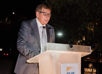 Αυτός είναι ο εφοπλιστής που χτύπησαν οι Ρώσοι – Από απλός ναυτικός βρέθηκε με ολόκληρο στόλο το γιότ του Αρμάνι!