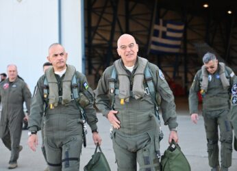 Πως ο Δένδιας «κουρέλιασε» τη «Γαλάζια Πατρίδα» του Ερντογάν; – Η πτήση πάνω από το Αιγαίο που εξόργισε τους Τούρκους