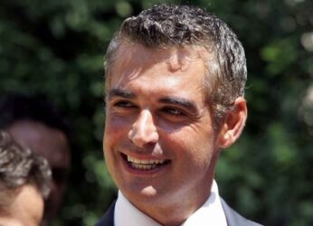 Άρης Σπηλιωτόπουλος: Η καλλονή σύντροφος και η άγνωστη σχέση του με τον Τόνι Σφήνο