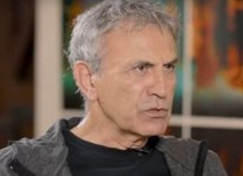 Γιώργος Νταλάρας: “Θα πεθάνω είτε πάνω στη σκηνή, είτε σε ένα στούντιο, είτε οδηγώντας τη μηχανή μου”