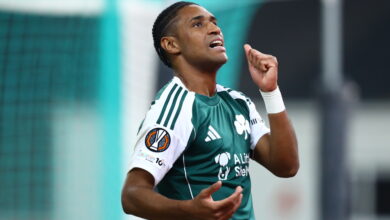 Ο Βραζιλιάνος εξτρέμ Τετέ με τη φανέλα του Παναθηναϊκού - Μεταγραφικά νέα για Γκρέμιο