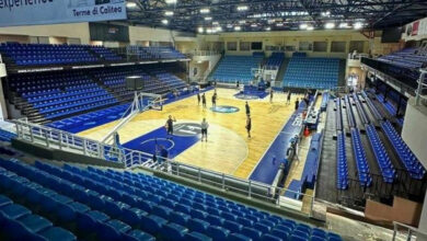 Ο Αμερικανός μπασκετμπολίστας του Κολοσσού Ρόδου σε δράση στο γήπεδο