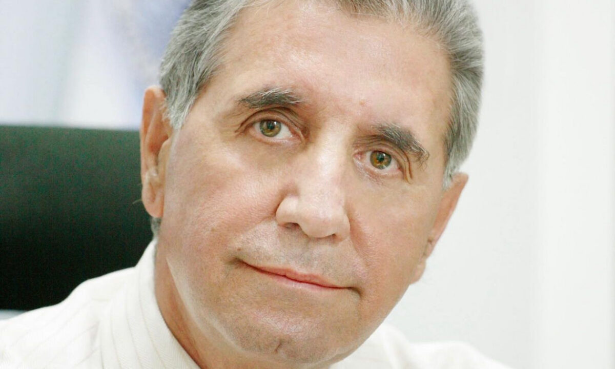 Ο αείμνηστος πρώην βουλευτής και Νομάρχης Φθιώτιδας, Θανάσης Χειμάρας, που απεβίωσε σε ηλικία 81 ετών