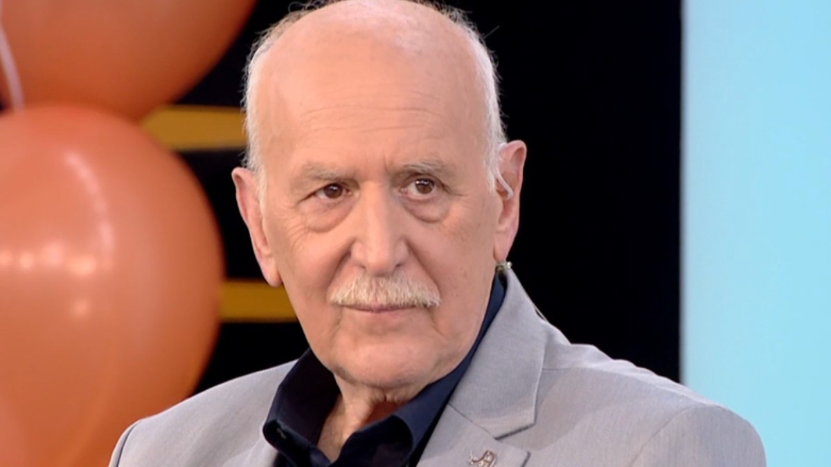 Ο Γιώργος Παπαδάκης στο πλατό του ΑΝΤ1 – Αφιέρωμα στη μνήμη του