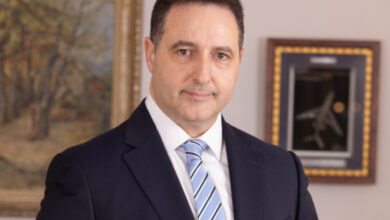 Ο παραιτηθείς Διοικητής της ΥΠΑ Γιώργος Σαουνάτσος και ο Υπουργός Μεταφορών Χρήστος Δήμα