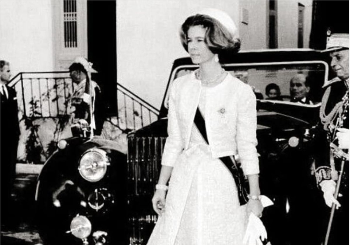 Πορτρέτο της Πριγκίπισσας Ειρήνης της Ελλάδας, η οποία συνδύασε τη βασιλική καταγωγή με την πνευματική αναζήτηση και την προσφορά.