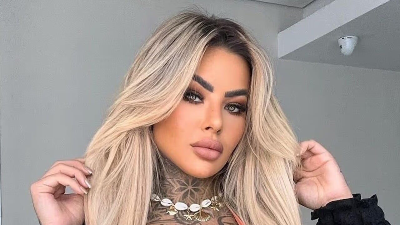 Η Βραζιλιάνα influencer Μπιάνκα Ντίας σε φωτογραφία modelling στο Instagram