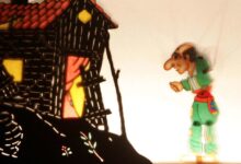 Φιγούρα του Καραγκιόζη από το παραδοσιακό θέατρο σκιών