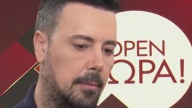 Ο δημοσιογράφος Πέτρος Κουσουλός στο πλατό της εκπομπής του «Αποκαλύψεις»