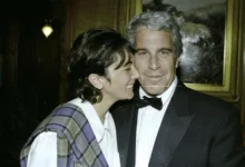 Ο Τζέφρι Έπσταϊν και η Γκισλέιν Μάξγουελ σε κοινωνική εκδήλωση - Αναφορά σε ελληνικές διασυνδέσεις