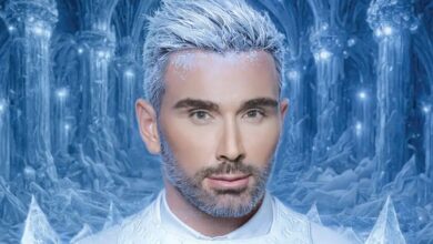 Ο Νίκος Κοκλώνης και η κριτική επιτροπή του J2US στην πρεμιέρα του 7ου κύκλου στο OPEN