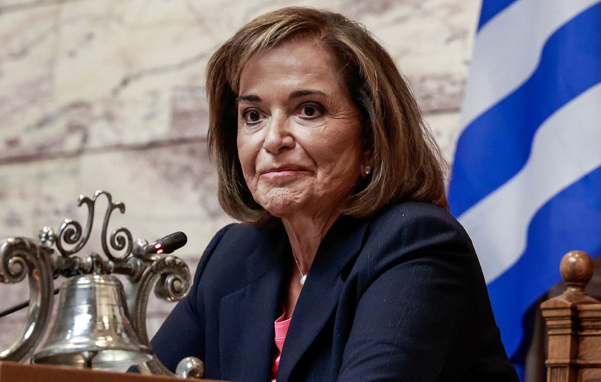 Η Ντόρα Μπακογιάννη σε συνέντευξη μιλώντας για το πρόβλημα υγείας της