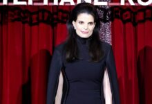 Η Αθηνά Ωνάση σε σπάνια δημόσια εμφάνιση, ντυμένη στα μαύρα