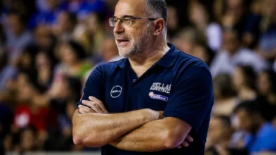 Ο Θανάσης Σκουρτόπουλος σε στιγμιότυπο από το γήπεδο μπάσκετ