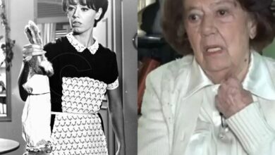 Η ηθοποιός Μαρία Κωνσταντάρου σε συγκινησιακή φόρτιση κατά τη διάρκεια συνέντευξης