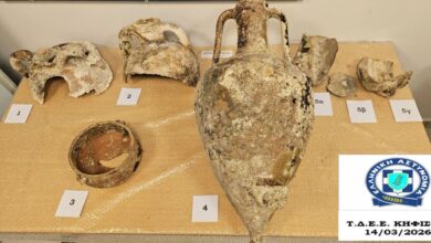 Αστυνομική έρευνα στην Κηφισιά για υπόθεση αρχαιοκαπηλίας με κατασχεμένους αμφορείς