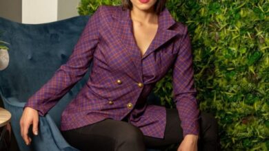 Η Μυριέλλα Κουρεντή σε στιγμή κατάνυξης μετά τη στροφή της στη θρησκεία