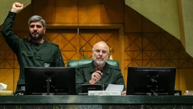 Ο Μοχάμεντ Μπαγκέρ Γκαλιμπάφ σε επίσημη αποστολή, εν μέσω αναφορών για μυστική διπλωματία και τον πόλεμο στο Ιράν