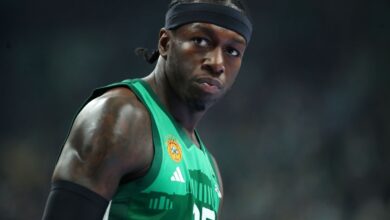 Ο Κέντρικ Ναν με τη φανέλα του Παναθηναϊκού AKTOR σε στιγμή περισυλλογής