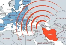 Χάρτης της Ανατολικής Μεσογείου που δείχνει την απόσταση μεταξύ Ιράν και της βάσης της Σούδας στην Κρήτη