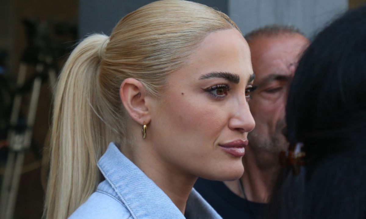 Η Ιωάννα Τούνη σε δηλώσεις της για τη δικαστική διαμάχη σχετικά με το ροζ βίντεο