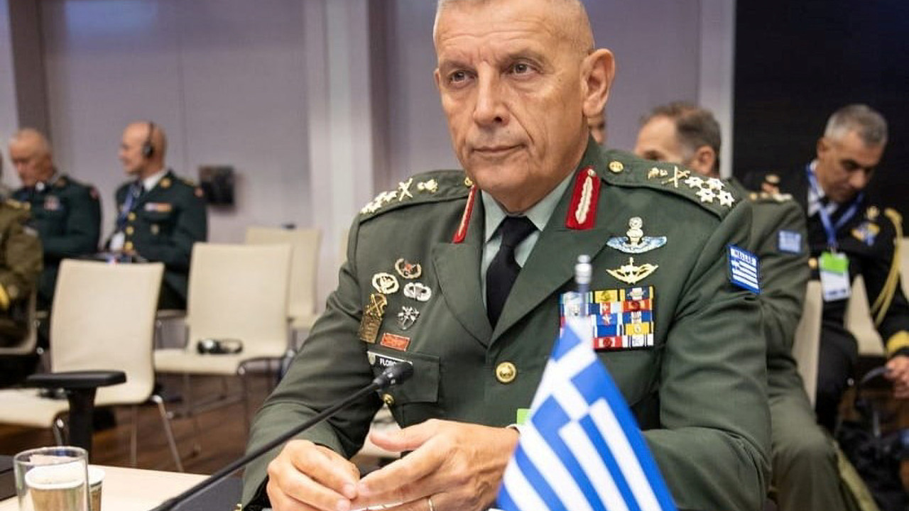 Ο επίτιμος Αρχηγός ΓΕΕΘΑ Κωνσταντίνος Φλώρος σε τηλεοπτική ανάλυση για τον κίνδυνο παγκόσμιας σύρραξης