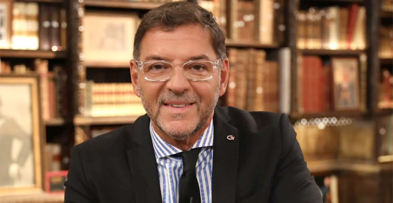 Αστυνομική επιχείρηση στην γκαλερί του Γιώργου Τσαγκαράκη στο Κολωνάκι