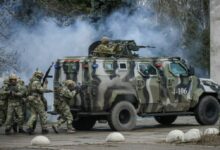 Ένοπλοι Κούρδοι μαχητές σε επιχειρήσεις στα σύνορα Ιράκ-Ιράν