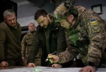 Ο Βολοντίμιρ Ζελένσκι και ο Βίκτορ Όρμπαν σε έντονη αντιπαράθεση για τη βοήθεια της ΕΕ