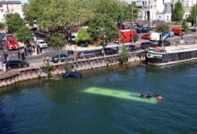 Λεωφορείο βυθισμένο στον ποταμό Σηκουάνα στη Γαλλία με σωστικά συνεργεία