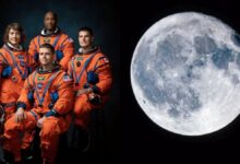 Το πλήρωμα της αποστολής Artemis II της NASA μέσα στο διαστημόπλοιο Orion καθ' οδόν για τη Σελήνη