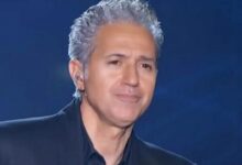 Ο τραγουδιστής Δημήτρης Κόκοτας σε μια από τις τελευταίες του τηλεοπτικές εμφανίσεις