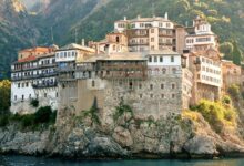 Τροχαίο δυστύχημα στο Άγιον Όρος με θύμα μοναχό μετά τη λιτανεία στις Καρυές