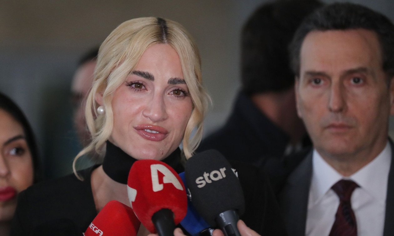 Η Ιωάννα Τούνη σε στιγμιότυπο από τα social media μετά την περιπέτεια με τη σύλληψή της