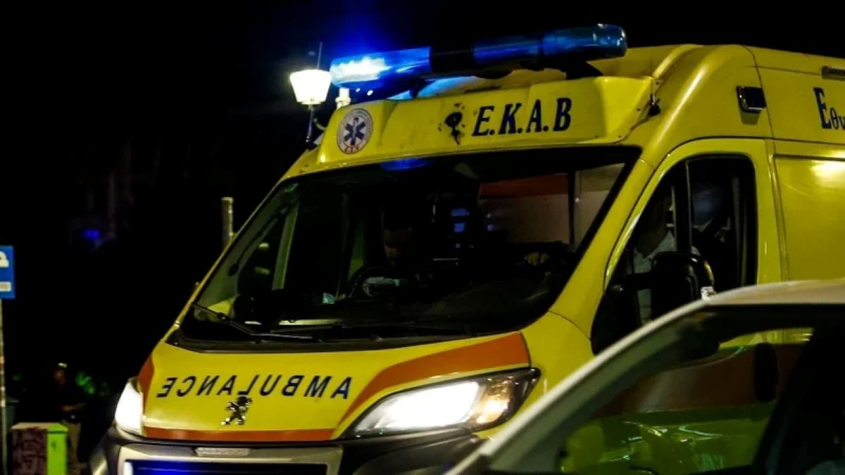 Σημείο τροχαίου δυστυχήματος με εμπλοκή δίκυκλου στον Αλμυρό Μαγνησίας