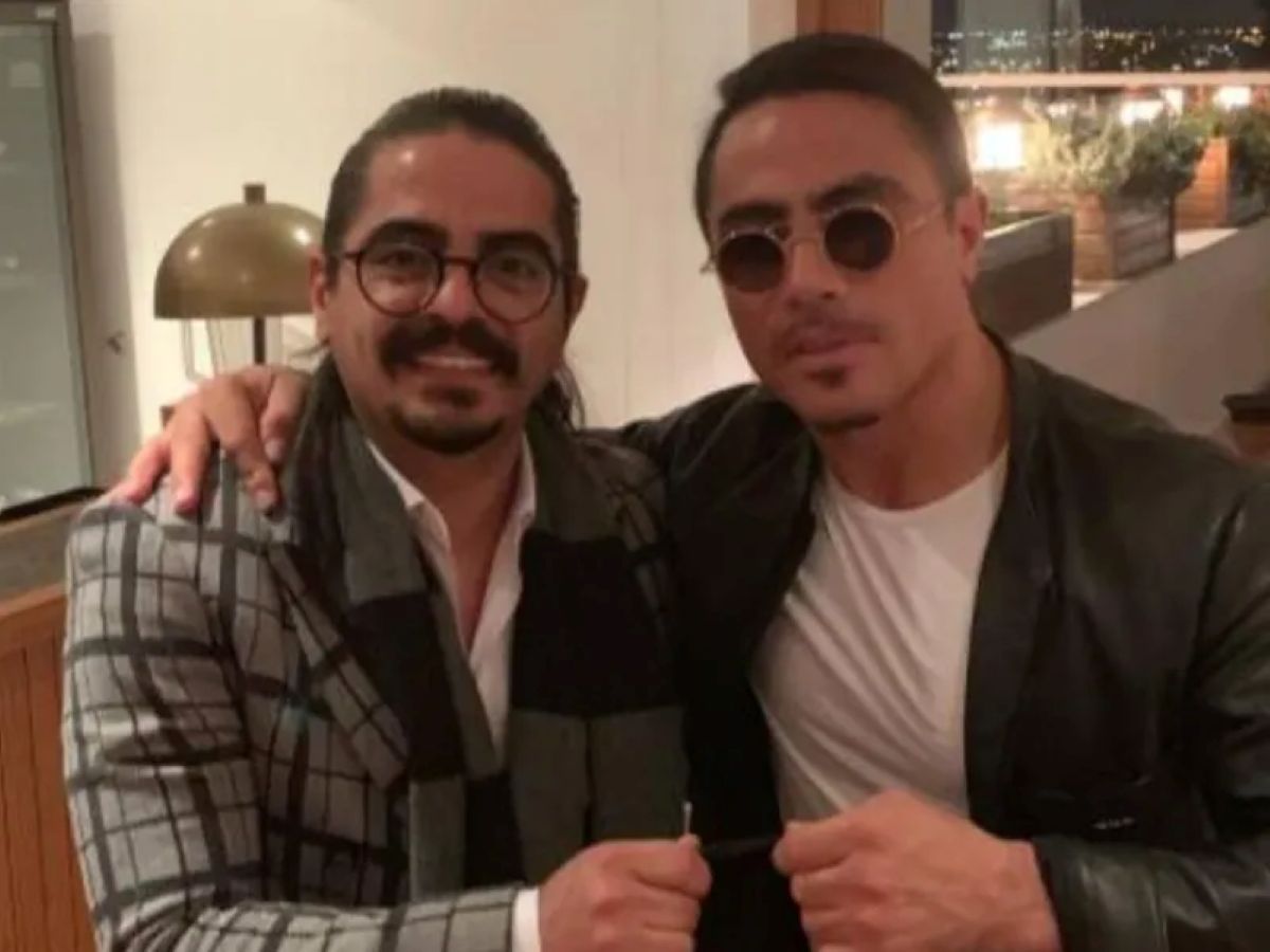 Ο αδερφός του Νουσρέτ, Οζγκιούρ Γκιοκτσέ, κατά τη σύλληψή του στην Τουρκία