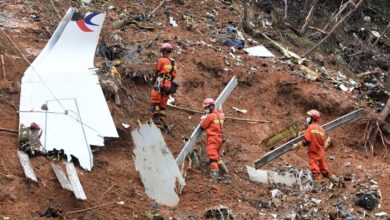 Συντρίμμια από το Boeing 737 της China Eastern Airlines σε ορεινή περιοχή της Κίνας