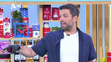 Ο γνωστός σεφ Πέτρος Συρίγος σε τηλεοπτική του εμφάνιση, με αφορμή τις ειδήσεις για την κατάσταση της υγείας του