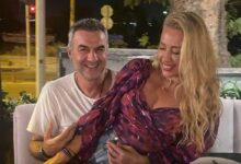 Ο Τραϊανός Δέλλας και η Γωγώ Μαστροκώστα σε κοινή τους εμφάνιση χαμογελαστοί